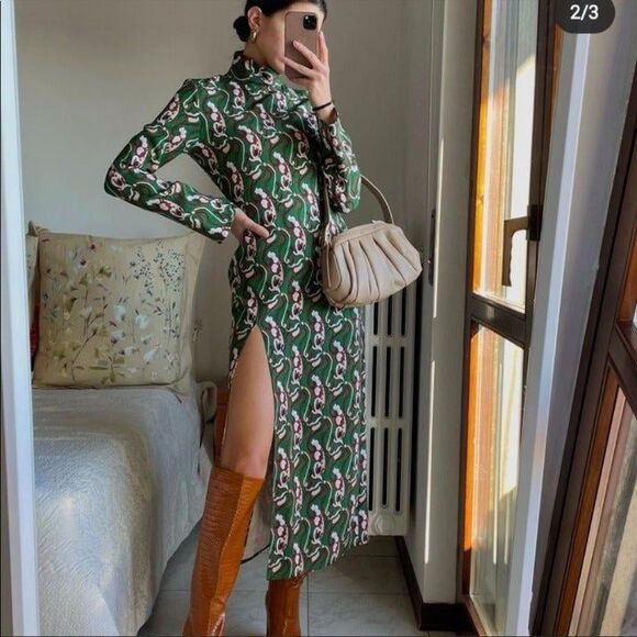ZARA PRINTED MIDI DRESS Size XS - Picture 1 of 12